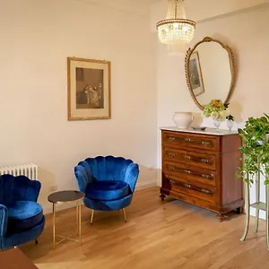 Gasthuis Domus Serafino, Rome